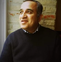 صورة نادر القاسم